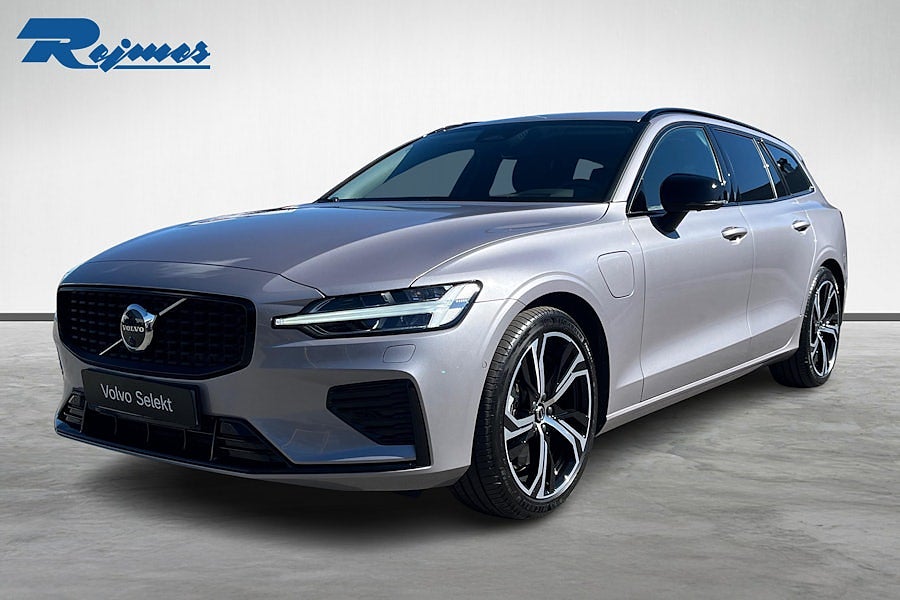 Volvo V60 T6 Plus Dark Nordic Edition/Drag/360-Kam/H&K/Keyless