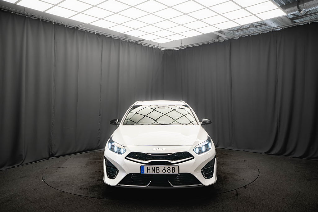 Kia Ceed 1.5 T-GDI GT-Line KAMERA ADAPTIV-FART KEYLESS