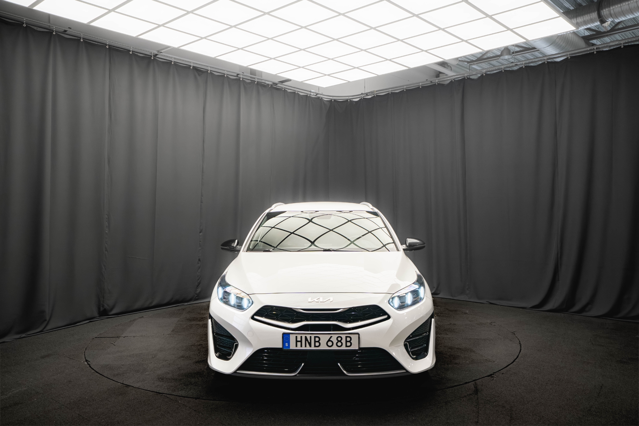 Kia Ceed 1.5 T-GDI GT-Line 2022, bild 3/45