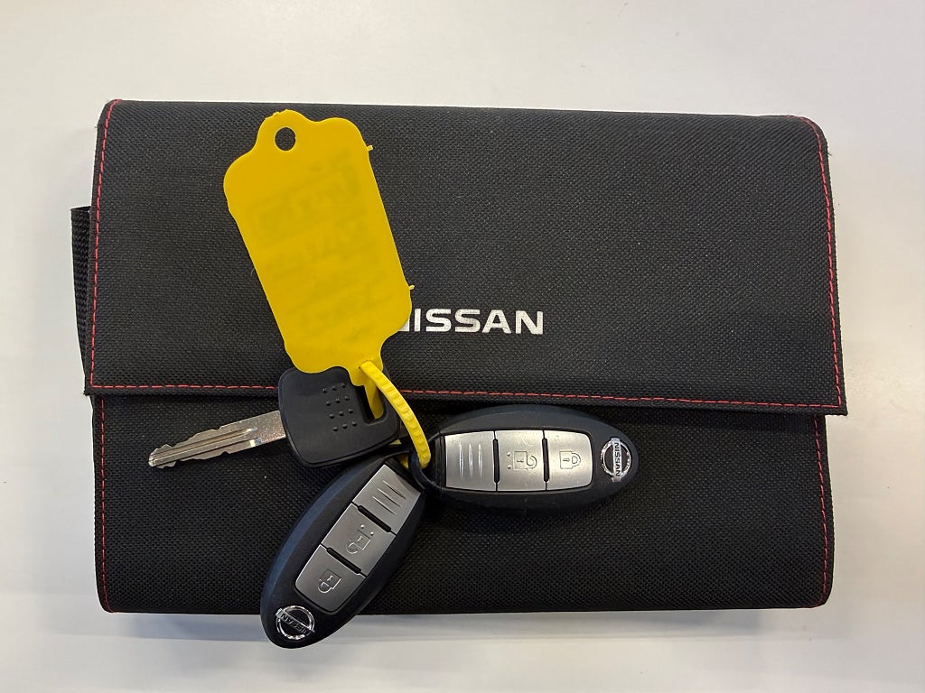 Nissan Qashqai 1.3 DIG-T DCT 7200 Mil 1 Ägare - miniatyr 20
