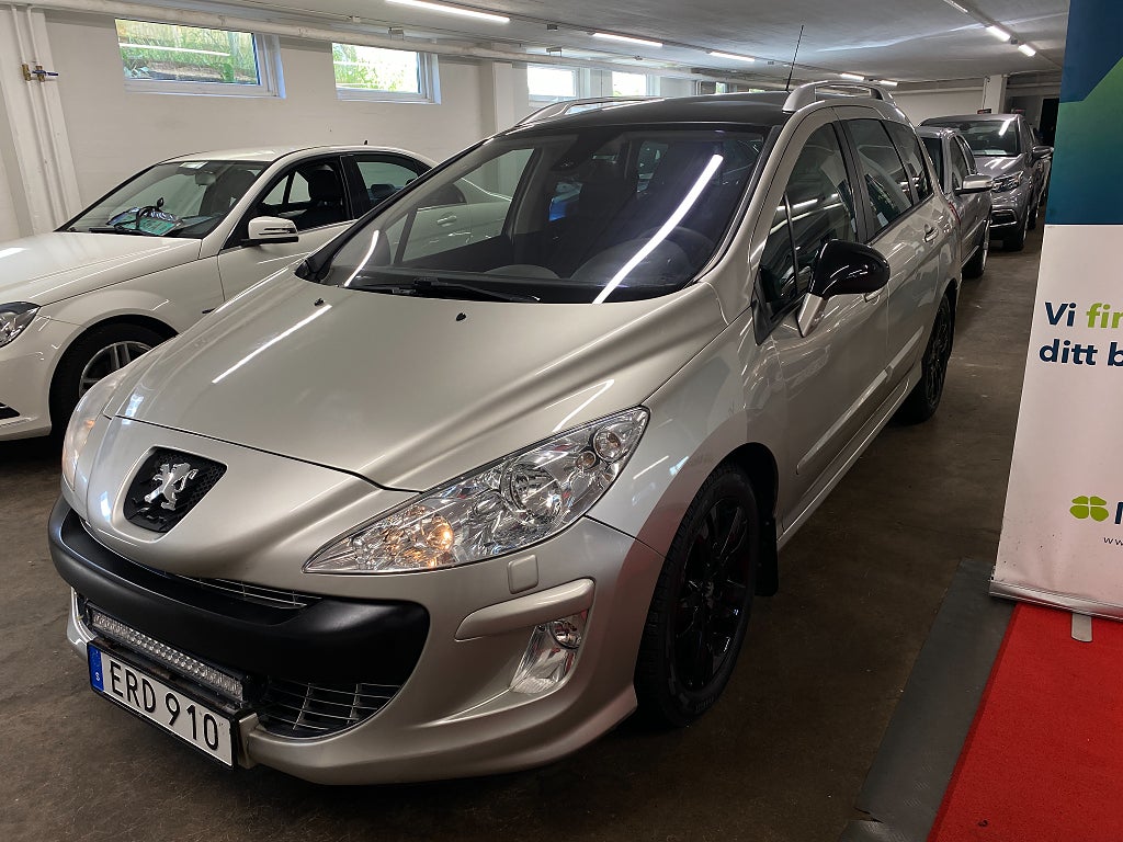 Peugeot 308 sw 1.6 HDi FAP Ny besiktning Panorama B kamera