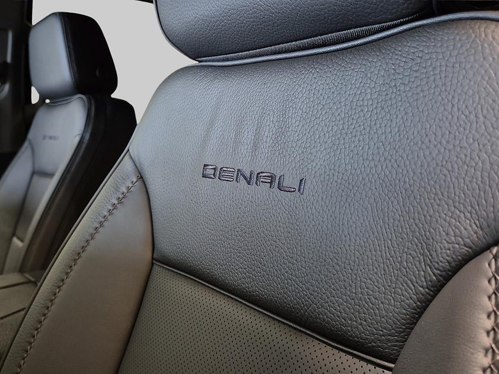 GMC Sierra 1500 DENALI LONGBED Duramax 309 hk 671 NM
