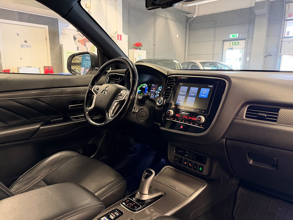 Mitsubishi Outlander 2020 - miniatyr 24