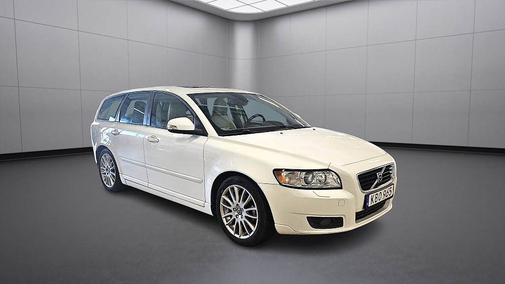 Volvo V50 1.6 D Summum Euro 4 Nyservad Besiktigad Dragkrok