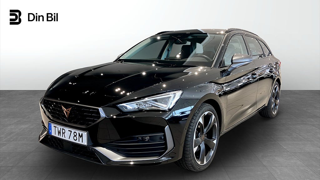 Cupra Leon 1.5 eTSI 150 DSG7 B-kamera Carplay