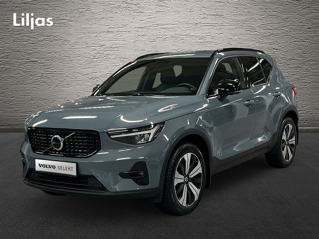 Volvo XC40 Recharge T4 Plus Dark