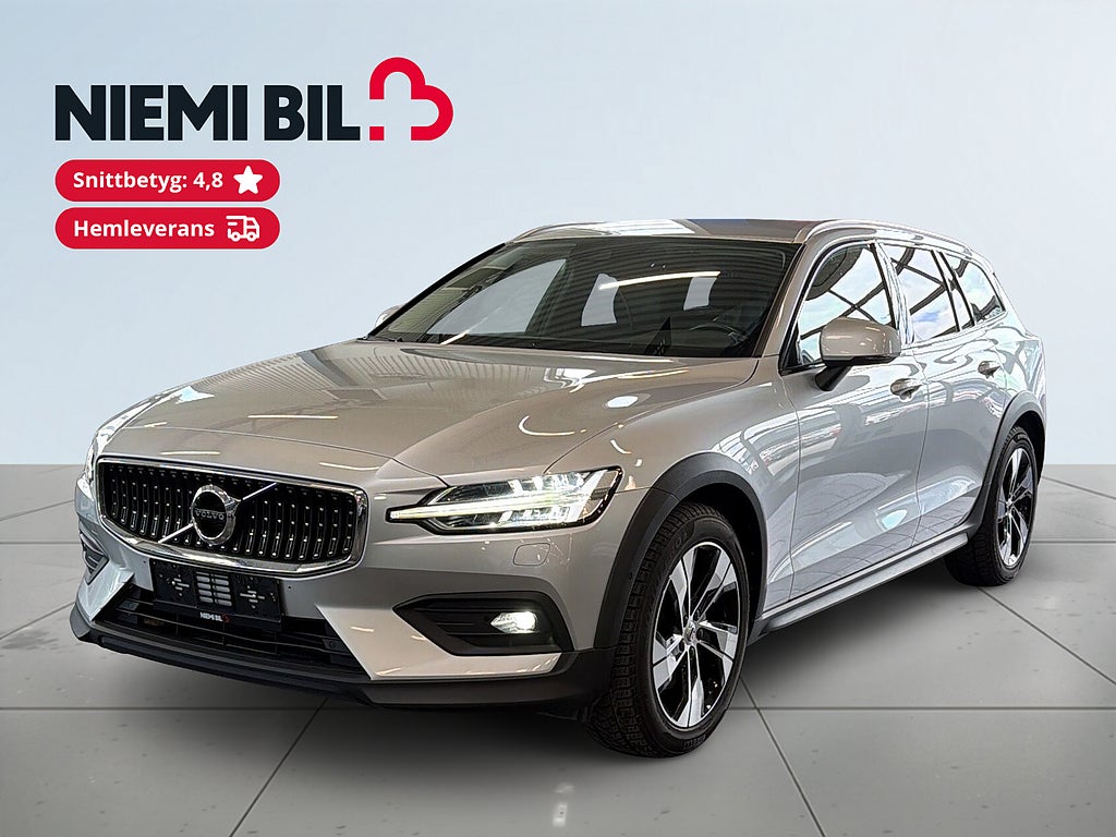 Volvo V60 Cross Country B4 AWD Advanced S&V-hjul/Carplay/H/K/Skinn/Kamera/Drag
