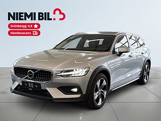 Volvo V60 Cross Country B4 AWD Advanced S&V-hjul/Carplay/H/K/Skinn/Kamera/Drag – bild 1