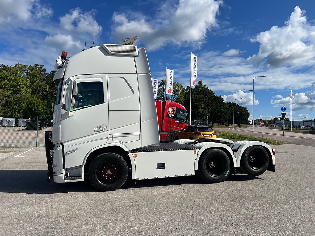 Volvo FH13 500 6x2 Dragbil med Hydraulik, Klädd hytt mm