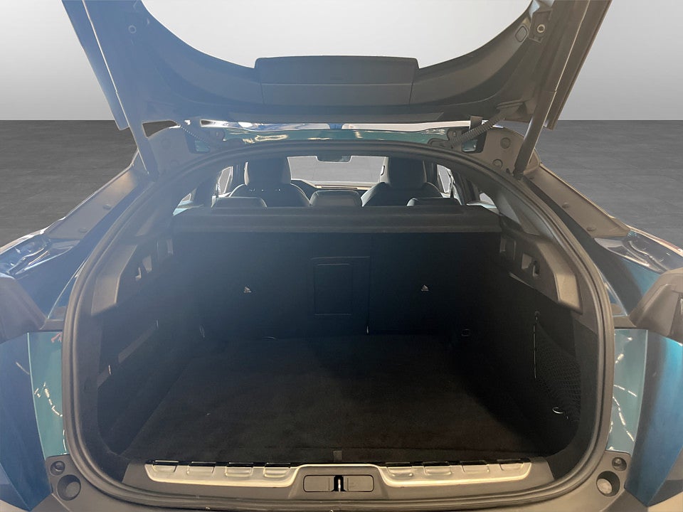 Bild på Peugeot 408 GT 1.2 PT 130hk Aut B-KAMERA CARPLAY ELSTOL