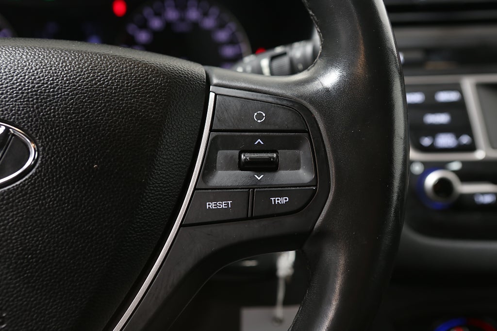 Hyundai i20 1,2 Move! 5D Bluetooth Dragkrok 2018