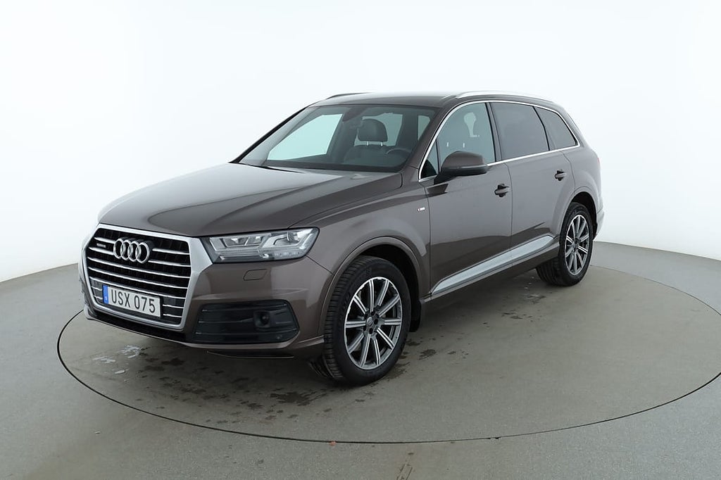 Audi Q7 V6 TDI quattro S Line / Drag, ACC, Luftfjädring