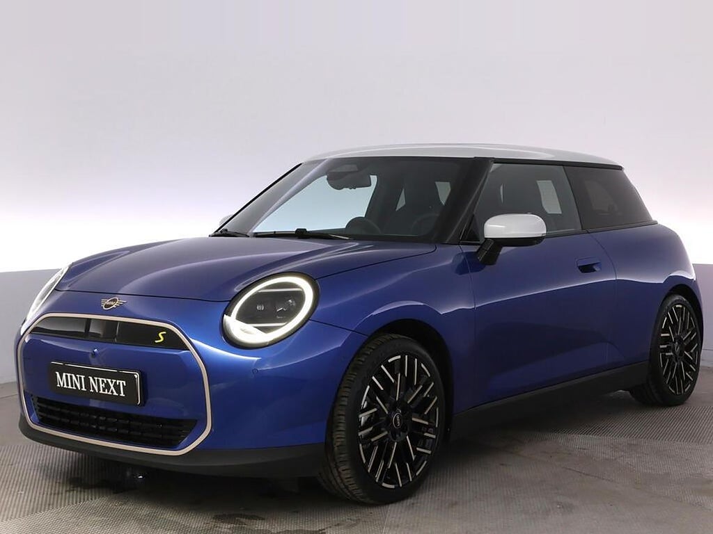 MINI Cooper SE Favoured Trim, Paket XL, V-hjul ingår!