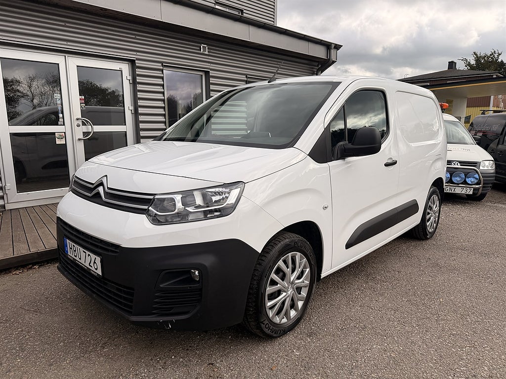 Citroen Berlingo 1.5 BlueHDi, Endast 4860 mil!! Ny kamrem