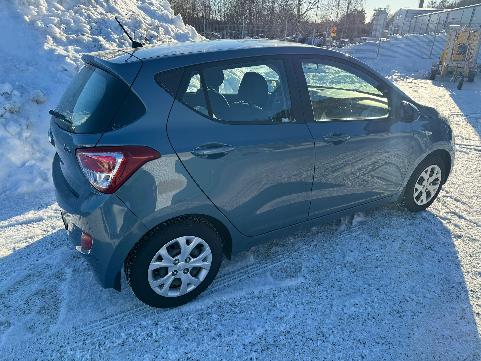 Hyundai i10 Vi förmedlar din bil 2015, bild 4/34
