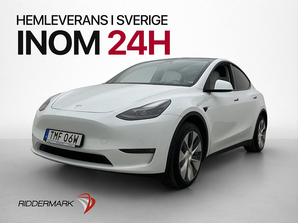 Tesla Model Y Long Range AWD Värmepump Pano AP Ljus interiör