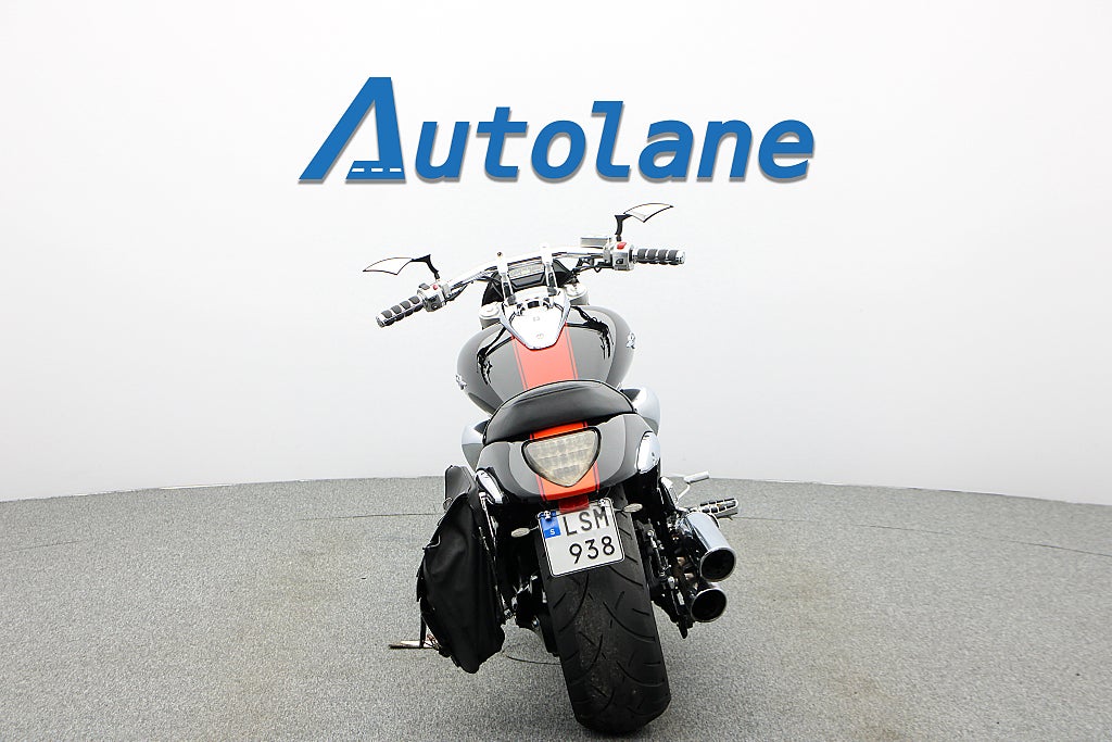 Suzuki VZR1800 Intruder *Nyservad Sommarkampanj 4,99%