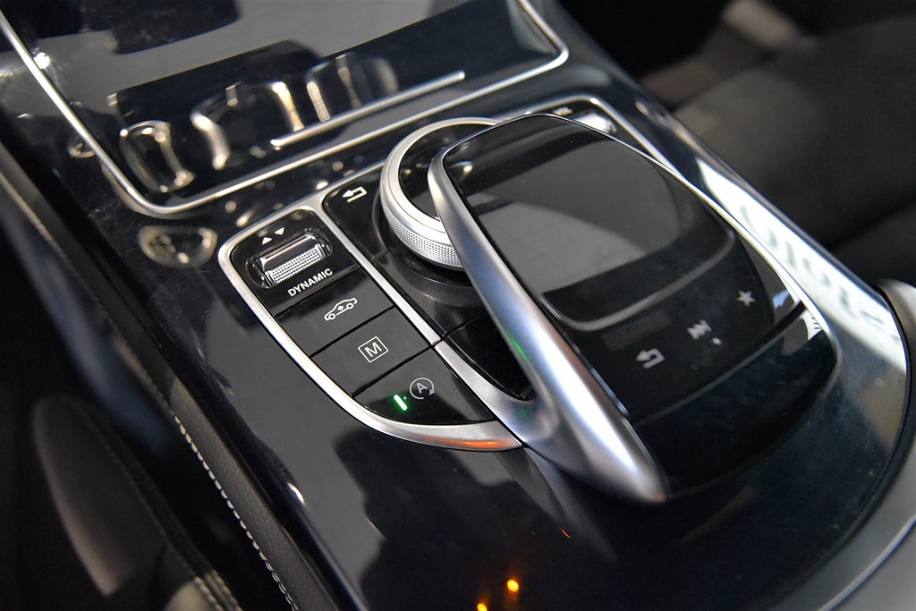 Mercedes-Benz GLC 350 d Coupé 4MATIC AMG Nightpackage 258hk - bild 11