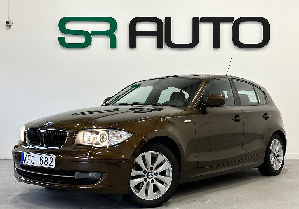 BMW 118d 5-dörrars | Dragkrok | P-sensor | M Sport Ratt 