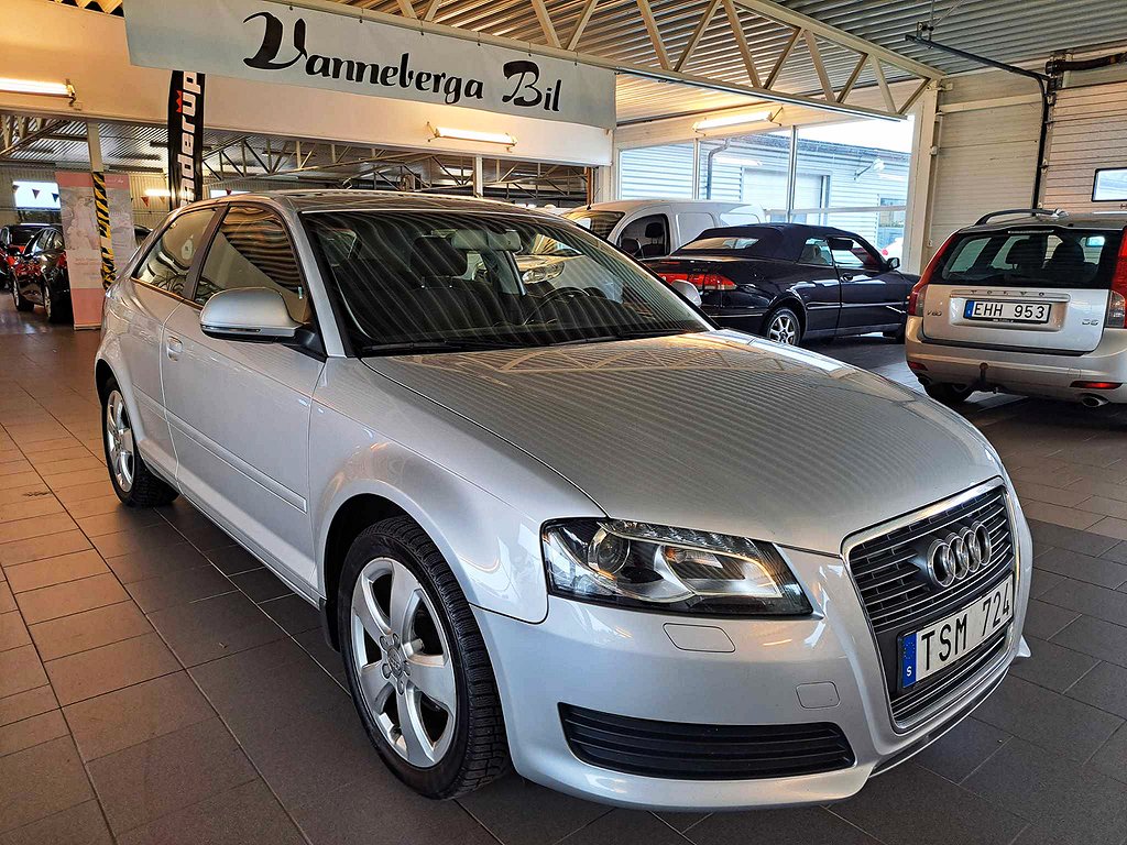 Audi A3 1.6 E-Power 8v Attraction, Comfort Euro 4