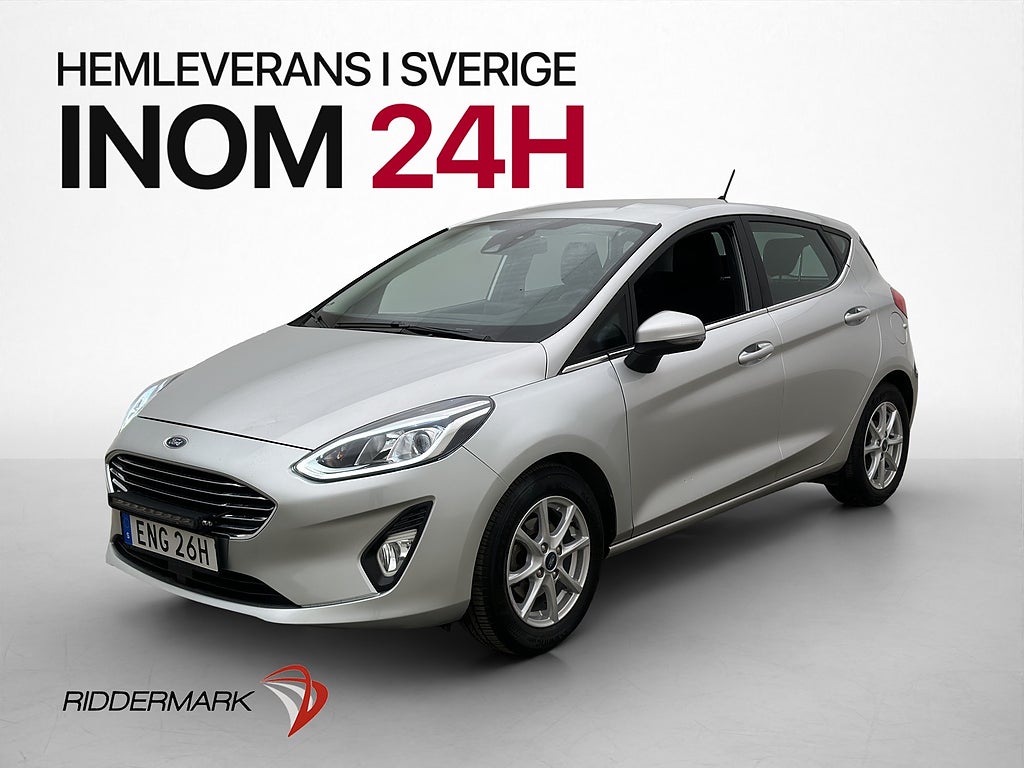 Ford Fiesta 125hk Titanium P-Sensorer CarPlay Rattvärme