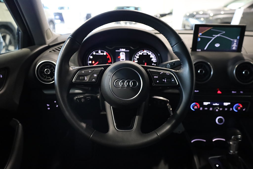 Audi A3 Sportback 35 TFSI S Tronic Proline Navi Blåtand