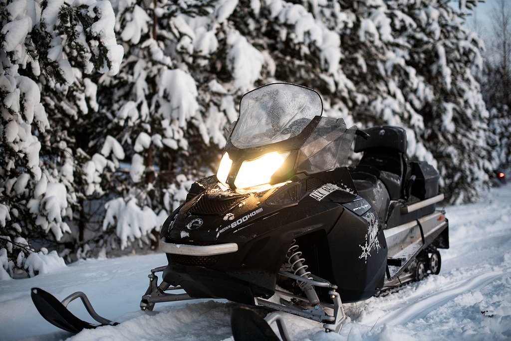 Ski-Doo ADVENTURE 600SDI BREDBANDARE  