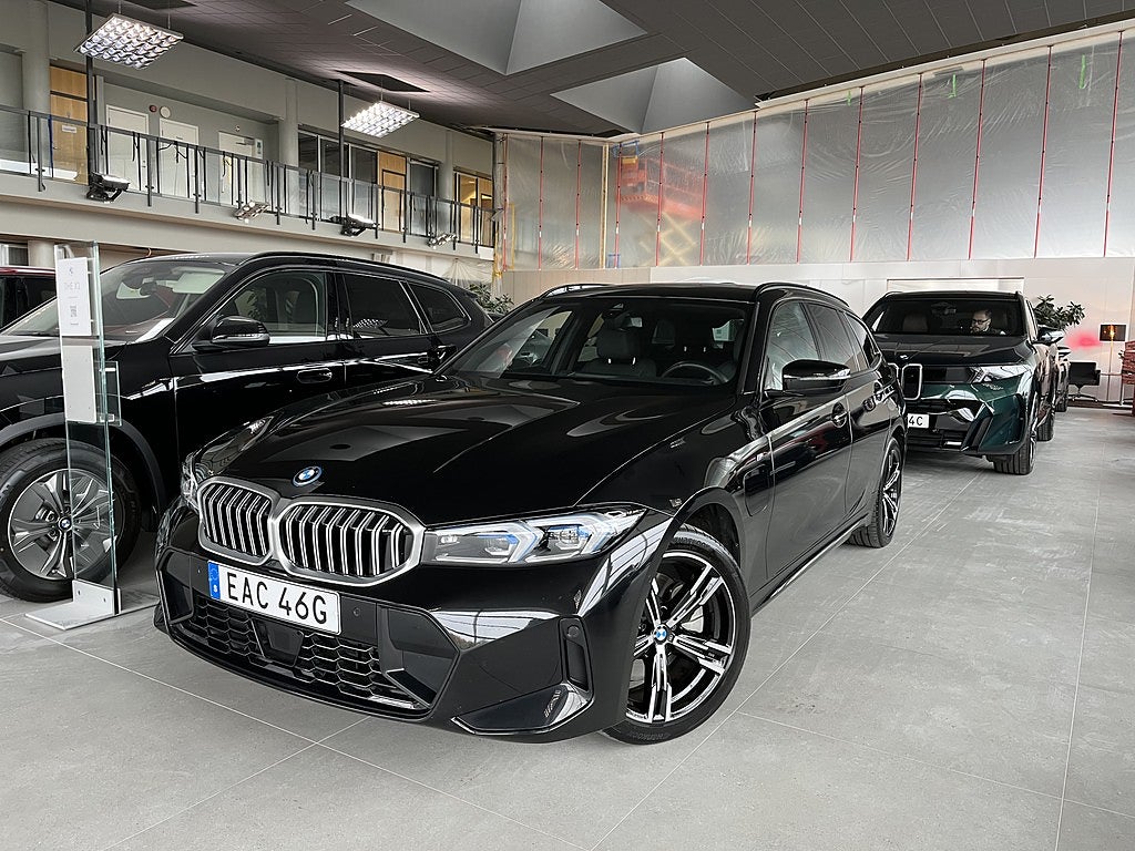 BMW 330e
