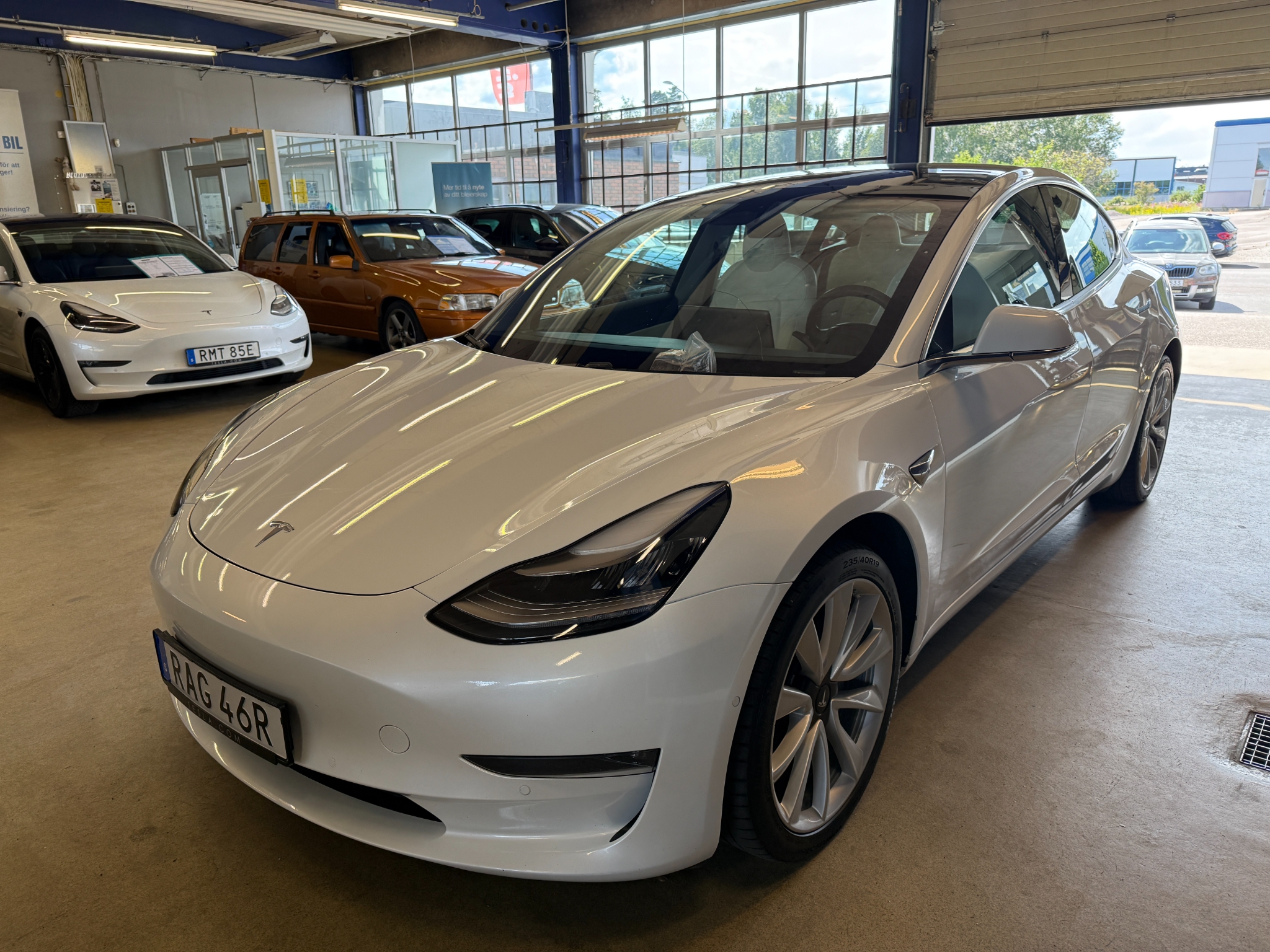 Tesla Model 3 Long Range AWD 490hk 2020, photo 2/48