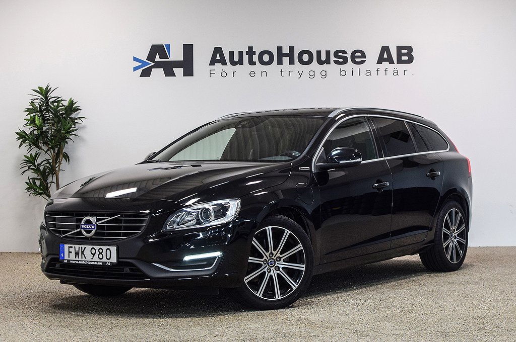 Volvo V60 D5 Plug-in Hybrid AWD Classic Summum Drag Värmare