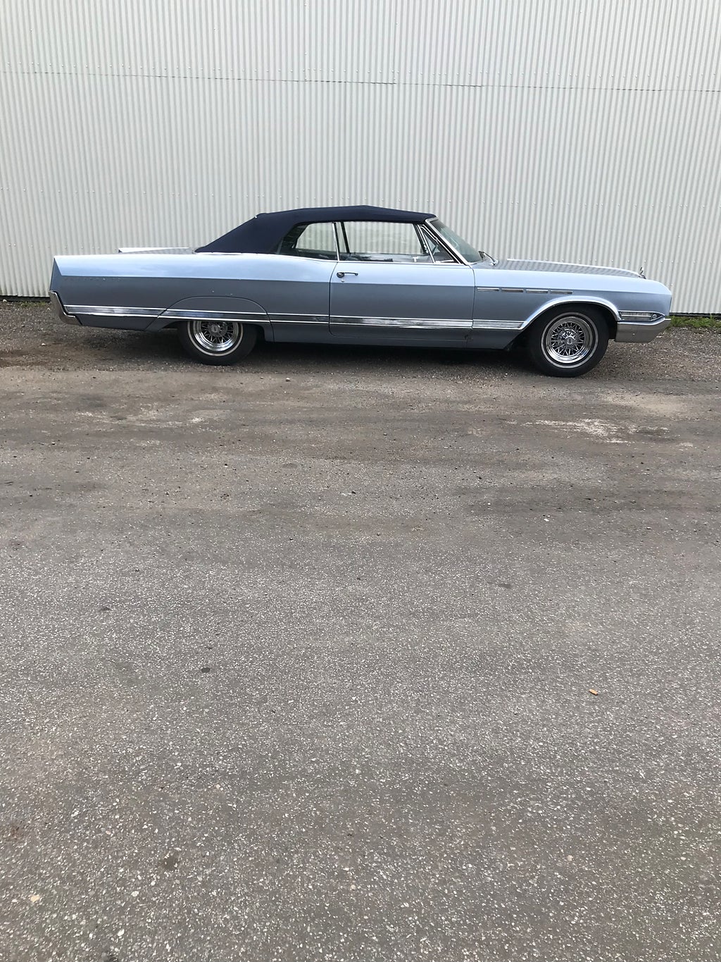 Buick Electra 225  cab