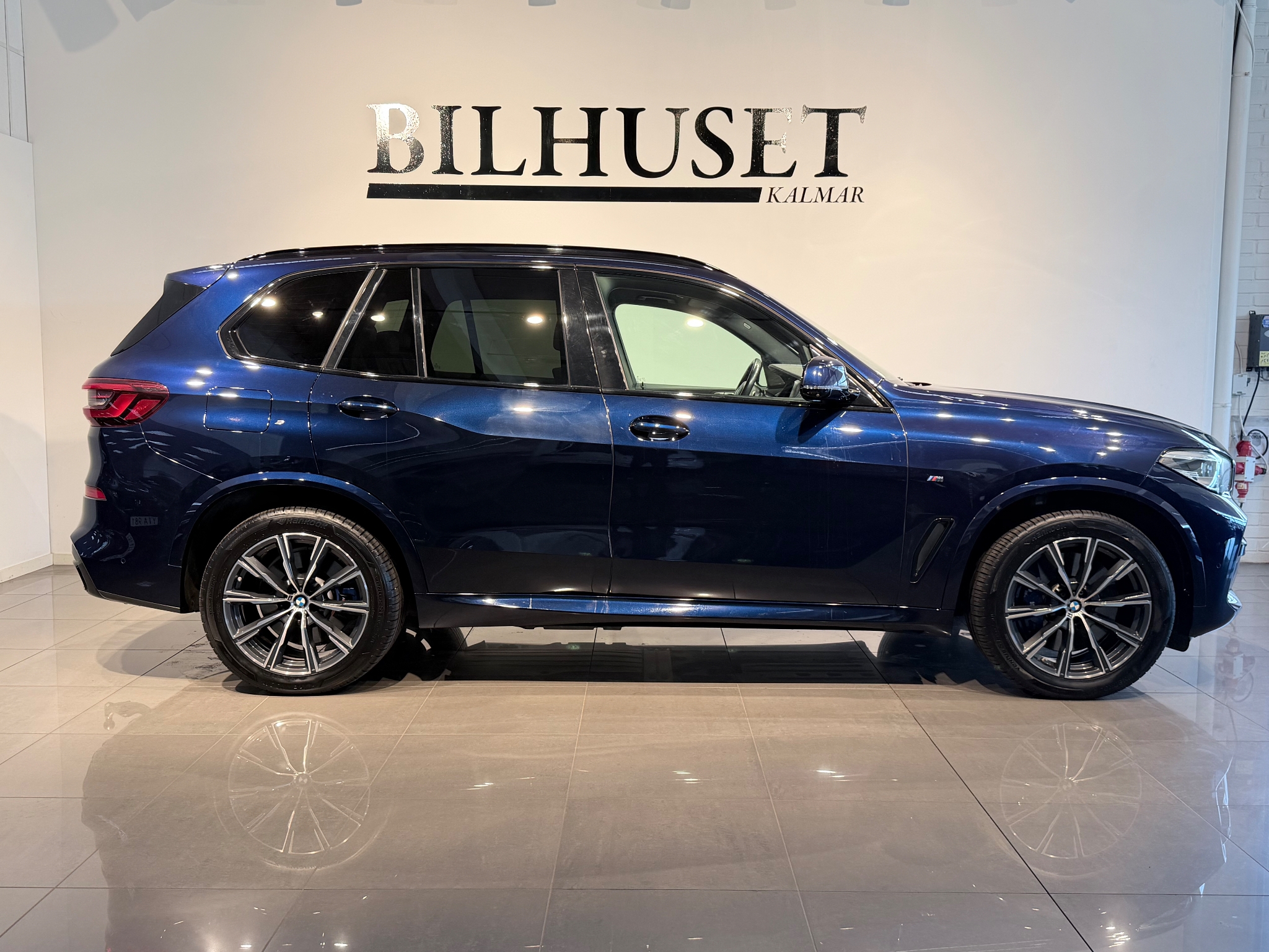 BMW X5 M M-Sport 2021, bild 3/54