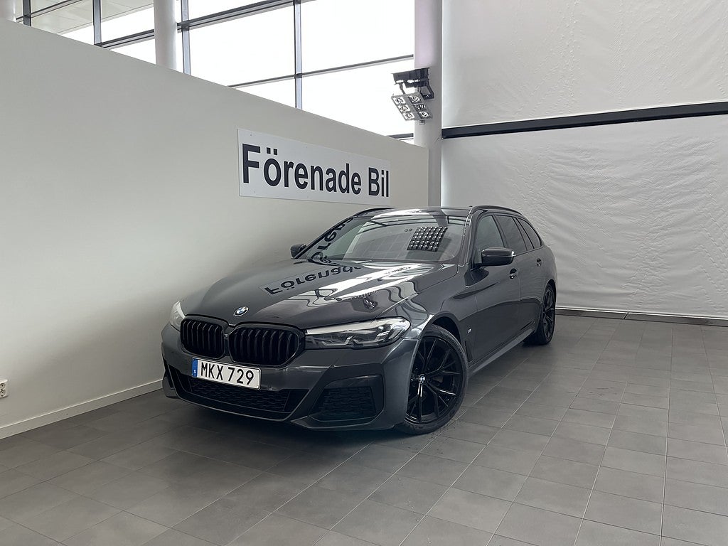 BMW 520 d Touring M Sport Värmare Elstolar Rattvärme ParkAssist