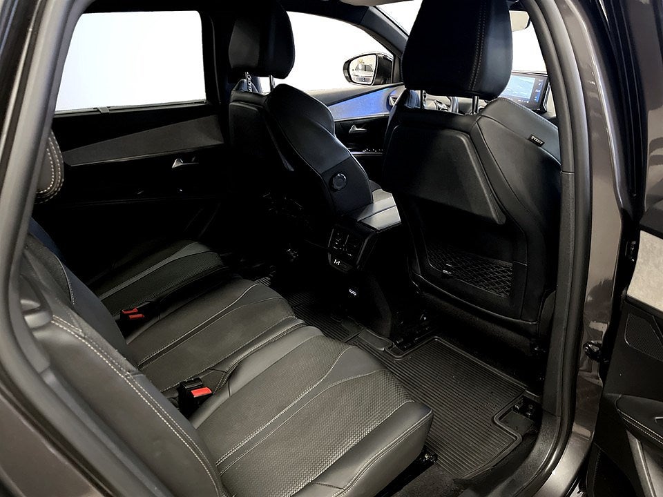Bild på Peugeot 5008 GT 1.2 PT 130hk Aut - B-KAMERA, CARPLAY