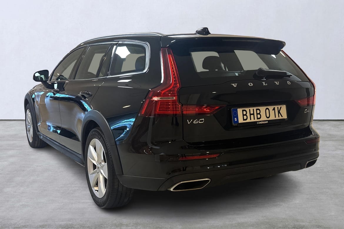 Volvo V60 Cross Country D4 AWD SE II 2019, kuva 4/10