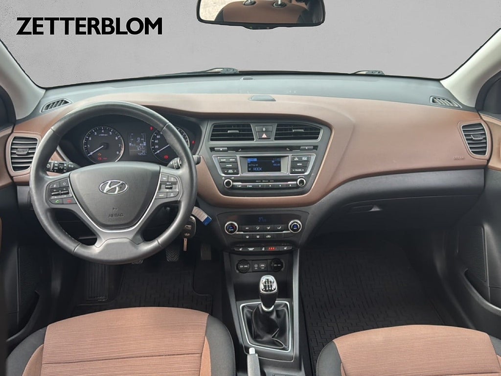 Kombi Hyundai i20 10 av 14