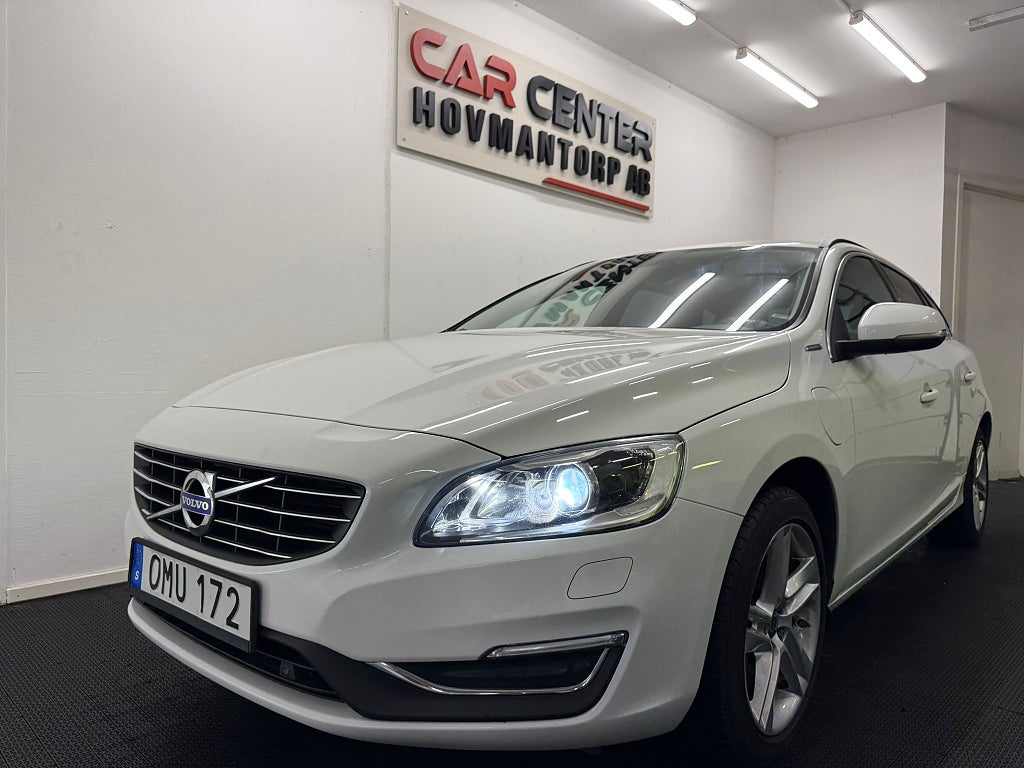 Volvo V60 D5 Twin Engine AWD Geartronic Momentum Euro 6