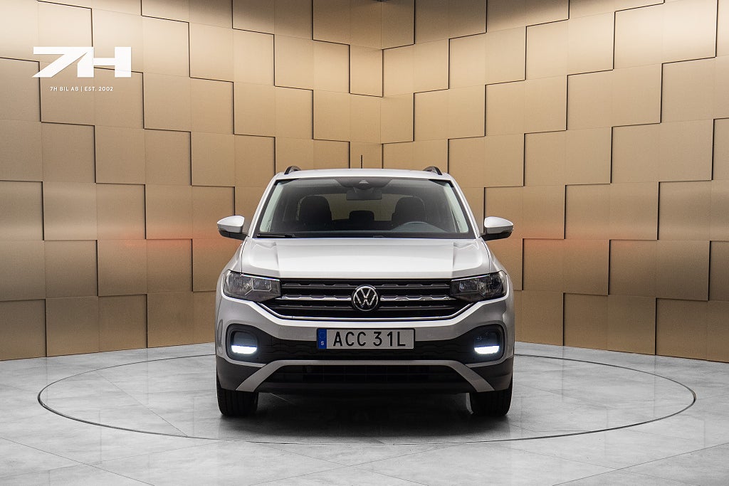 Volkswagen T-CROSS 1.0 TSI OPF Base / Sensorer / Apple CarPlay