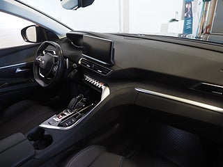 SUV Peugeot 3008 9 av 24