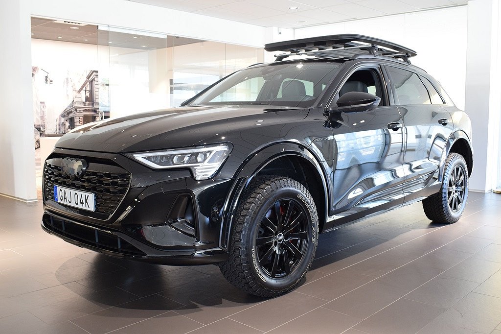 Audi Q8 e-tron 55 Quattro Dakar Edition