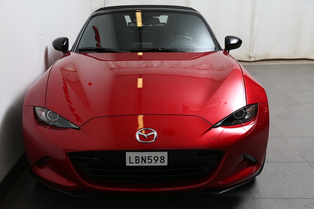 Mazda MX-5 2,0 SKYACTIV-G 160hk Soft Top (Cab) Skinn Navi 2016