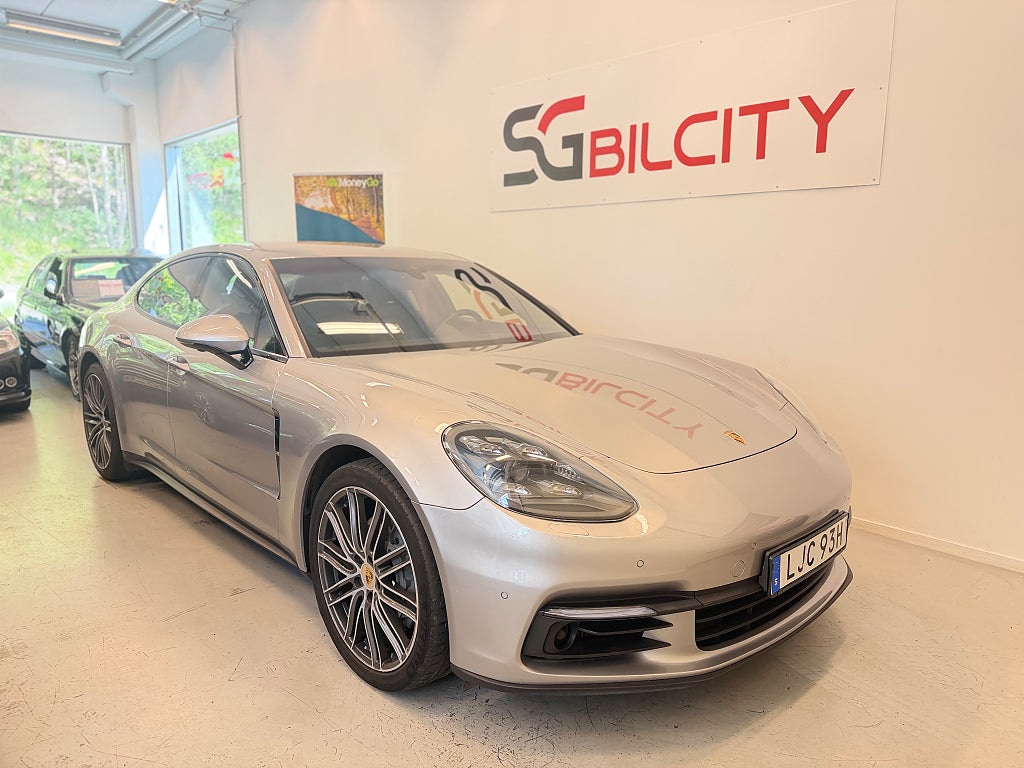 Porsche Panamera 4S PDK 4S 440HK SPORT CHRONO COCKPIT 360 KAMERA MAXUTR