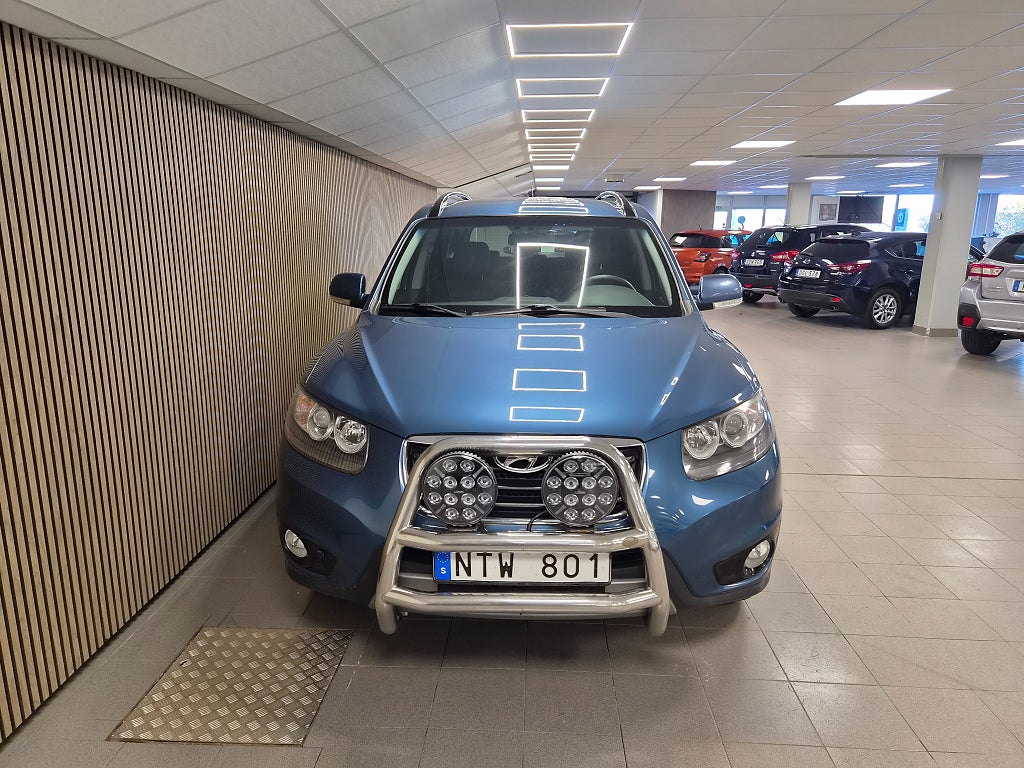 Hyundai Santa Fe 2012 - miniatyr 2