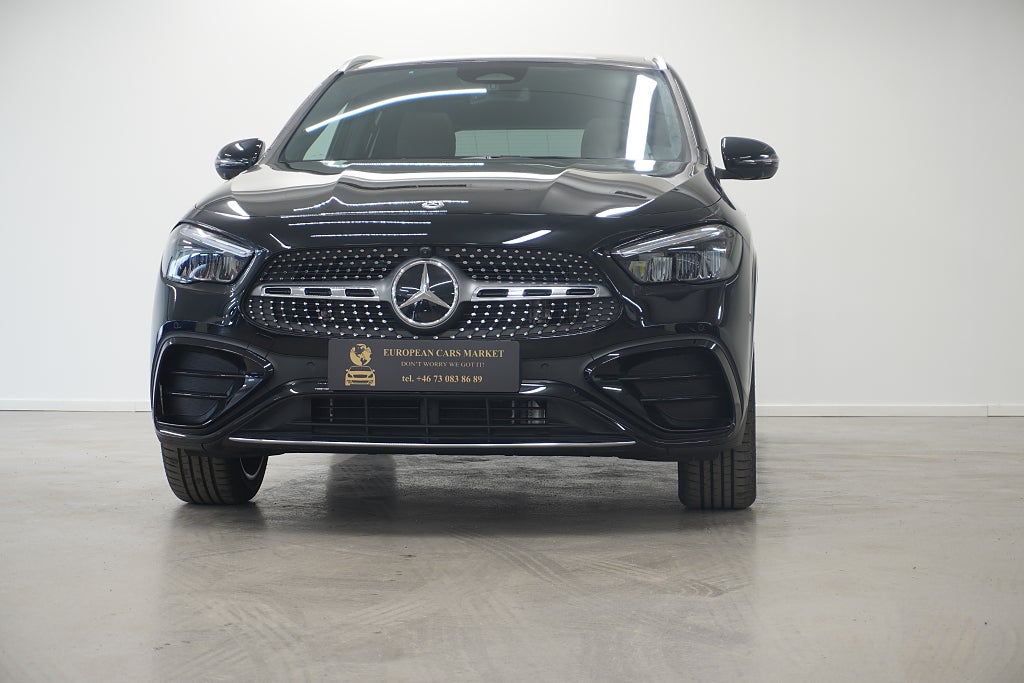 Mercedes-Benz GLA 200 7Moms