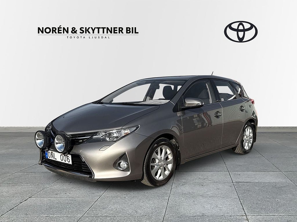Toyota Auris 1.6 Automat /Vhjul