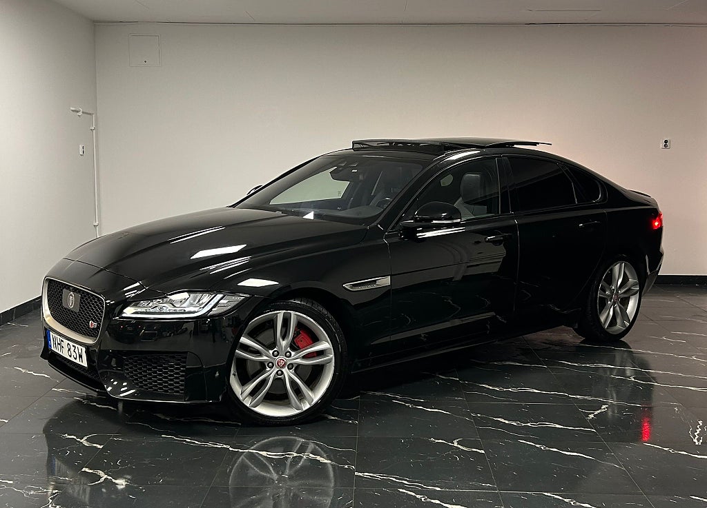 Jaguar XF S AWD Euro 6 Nybesiktigad 381Hk