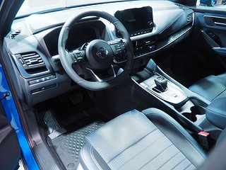SUV Nissan Qashqai 10 av 20