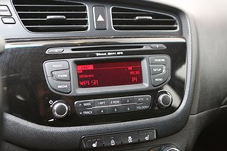 Halvkombi Kia Ceed 17 av 21