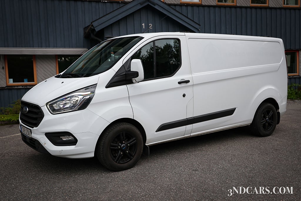 Ford transit Custom 300 2.0 EcoBlue SMARTFLOOR BYYGD VÄRMARE MM