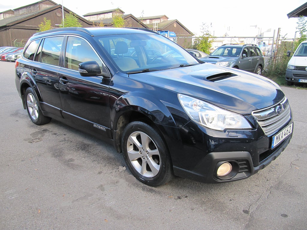 Subaru Outback 2.0 4WD Business 1 Brukare !/Skinn/Xenon/Drag/Välservad
